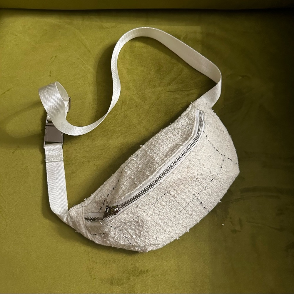Generation love belt bag